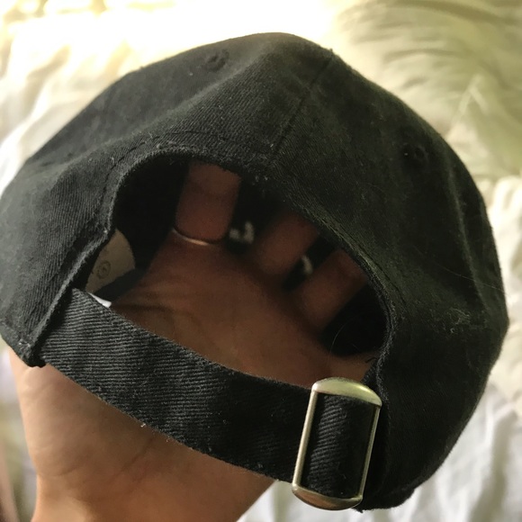 BRANDY HAT - Picture 3 of 3